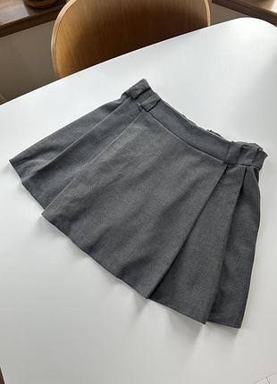 Сіра міді спідниця zara з шортиками розмір s
