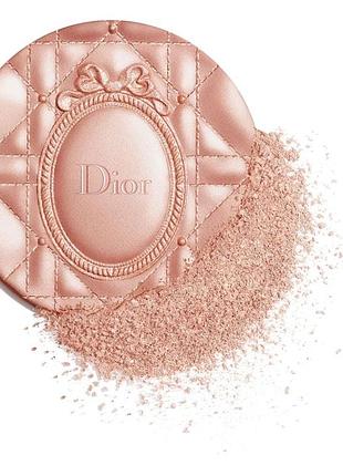 Dior flow luminizer highlighter лімітований хайлайтер діор 3