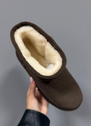 Ugg ultra mini platform chocolate brown suede 9