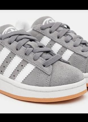 Крутые трендовые демисезонные кроссовки adidas originals campus