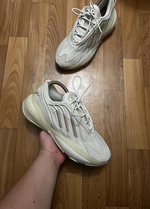 Жіночі кросівки adidas ozrah