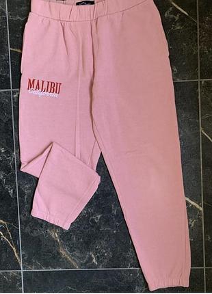 Рожеві спортивні штани-джогери з вишивкою «malibu california».