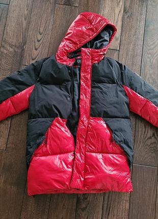 Зимова куртка guess s