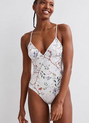 Жіночий суцільний купальник h&m з квітковим принтом білий боді