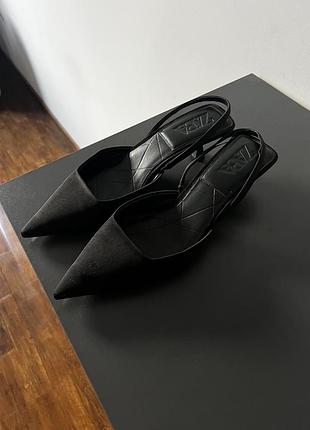 Туфлі zara