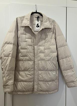Jack&jones чоловічий пуховик ( можна унісекс) світлого молочного кольору