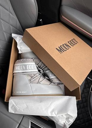 Moon boot grey 5