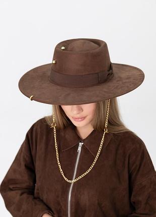 Капелюх канотьє з полями 9 см d.hats з ланцюгом колір коричневий