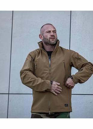 Куртка helikon gunfighter softshell shark skin windblocker. койот
