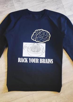 Стильный свитшот по приятной цене