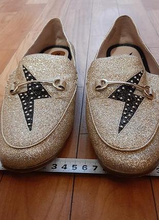 Туфли женские, марка " nine west ", бежево - серебристого цвета