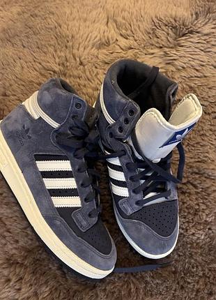 Кроссовки adidas синие