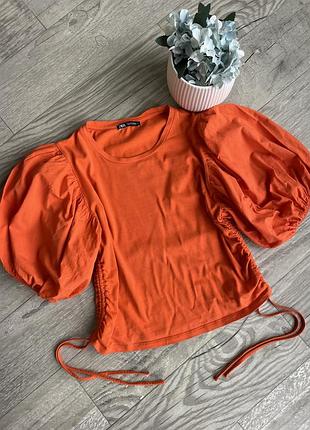Футболка блуза zara бавовна помаранчевого кольору рукави ліхтарики з утяжками  розмір l