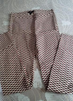 Жіночі легінси з геометричним принтом
