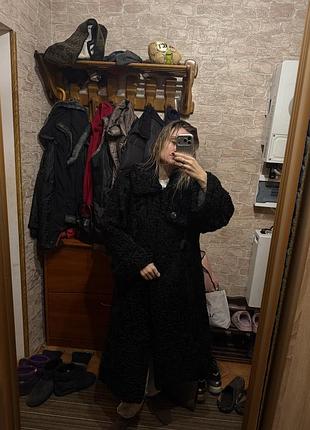 Шуба жіноча вінтажна з каракулю чорна