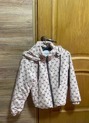 Куртка для дівчинки з капюшоном