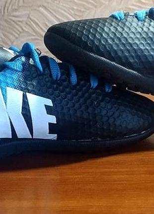 Сороканіжки для дітей nike чорні з синім