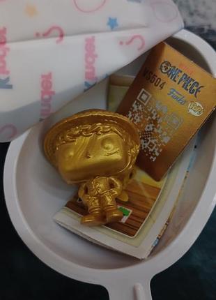 Колекційна фігурка kinder joy one piece золотий луффі