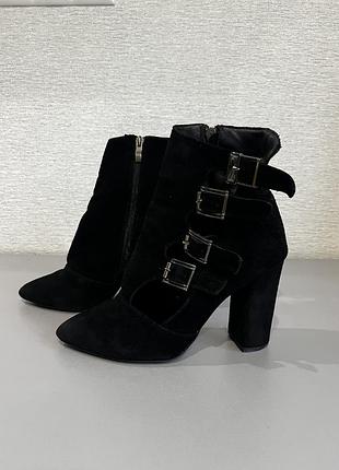 Черевики жіночі exclusive style чорні замшеві 25 см