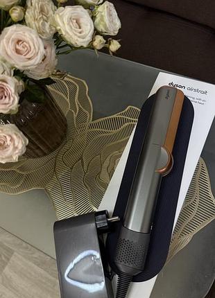 Випрямляч волосся dyson airstrait