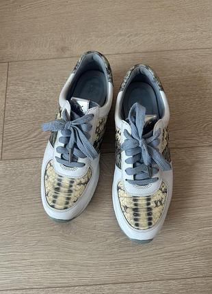 Кросівки michael kors allie embossed-leather sneaker, розмір 36