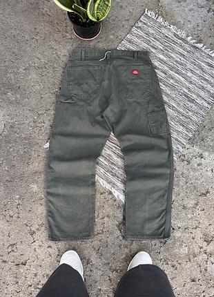 Вінтажні темно зелені хакі джинси dickies карпентери з маленьким логотипом в робочому стилі