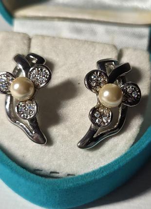 Серьги женские