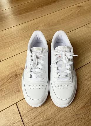 Кросівки reebok білі, розмір 38, довжина устілки 24,5 см