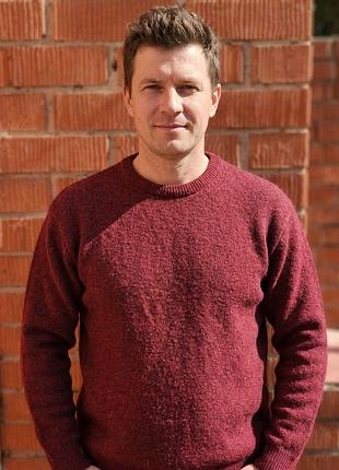 Чоловічий светр 100% вовна ягняти copperstone (woolmark lambswool), розмір l, винний