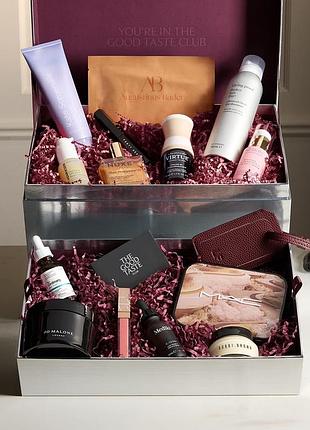Подарунковий набір lookfantastic beauty — люксовий б’юті-бокс 14 продуктів на суму понад 880 €