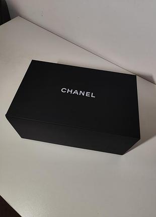 Оригінальна коробка chanel прямокутна чорна глибока 35*22*17 см оригінал шанель
