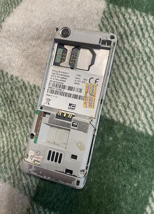 Sony ericsson j105 2