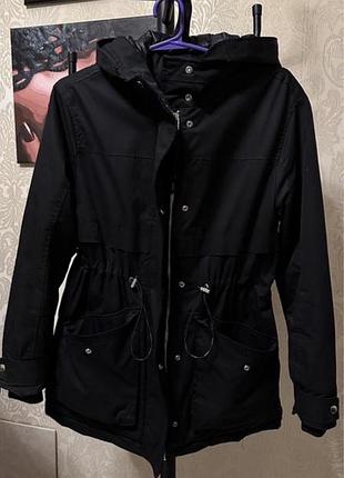 Парка женская bershka черная