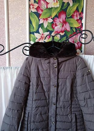 Красива куртка esprit. 2