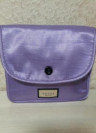 Сиреневая брендовая косметичка футляр внутри цветочный принт бренд gucci beauty, оригинал
