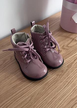 Черевики лакові шкіряні, 21 р clarks, нові