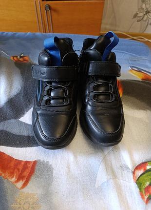 Кроссовки, ботинки размер 34. /22 см.