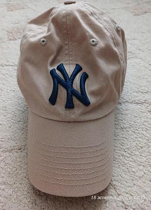 Бейсболка чоловіча new york yankees бежева