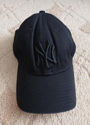 Бейсболка чоловіча new york yankees чорна