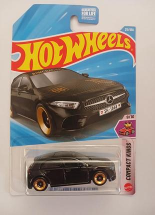 Колекційна моделька hot wheels mercedes-benz a-class чорна