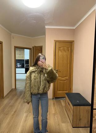 Жіноча шуба stradivarius, коротка, зі штучного хутра