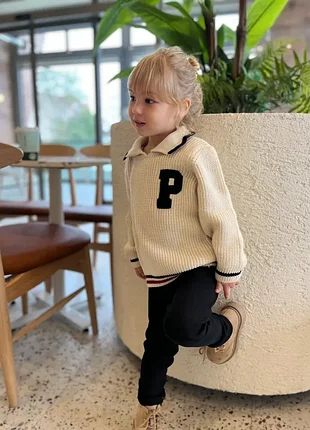 Свитер на девочку zara 116р.