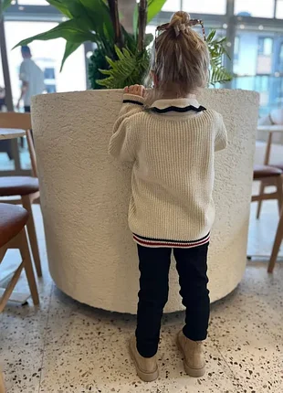 Світер на дівчинку zara 116р. 2