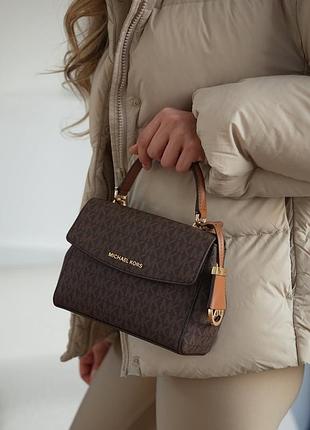 Сумка michael kors ava лого