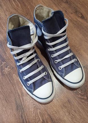 Продам жіночі кеди бренду converse
