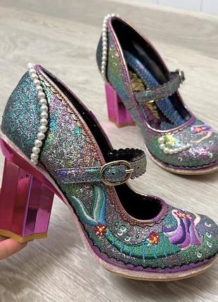 Колекційна пара взуття irregular choice туфлі на підборах