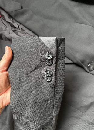 Гарний піджак чоловічий hugo boss хл 4