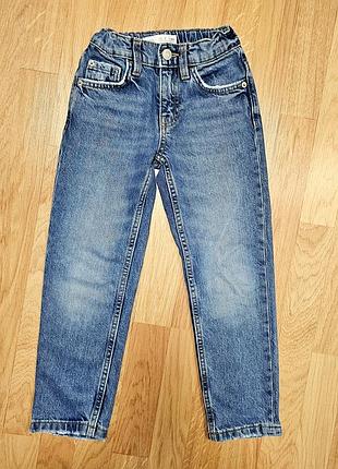Прямые джинсы от zara на мальчика