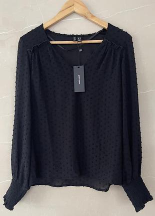Блуза жіноча vero moda чорна фактурна з v-вирізом