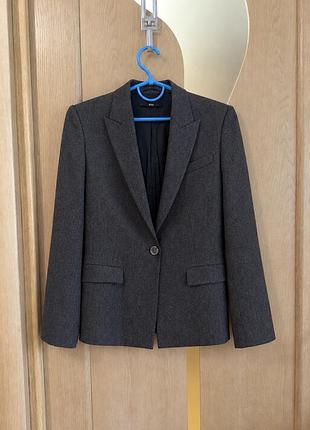 Преміальний вовняний жакет hugo boss